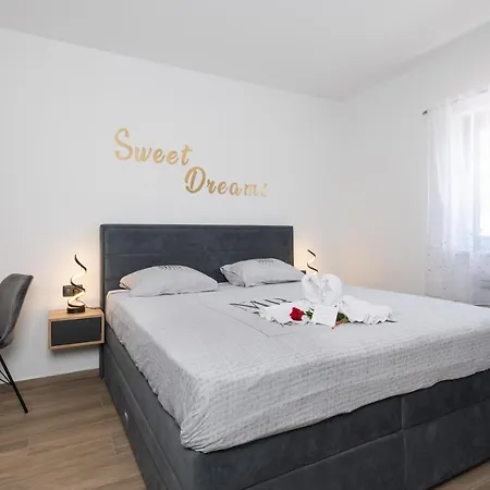 Luxury Ii With Heated Pool, Jacuzzi & Sauna Villa